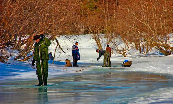 Зимняя рыбалка на окуня: поиск, зимние приманки и сообщения, снасти