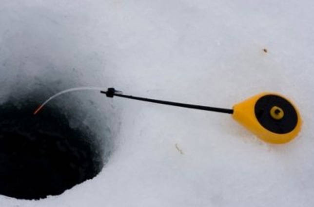 Удачная рыбалка - снаряжение, тактика ловли леща зимой